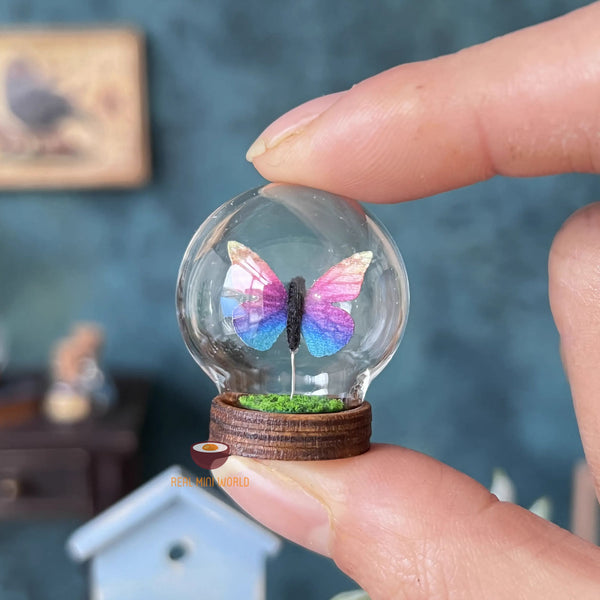 Miniature Butterfly Glass Globe (RANDOM COLOR) | Miniature Shop