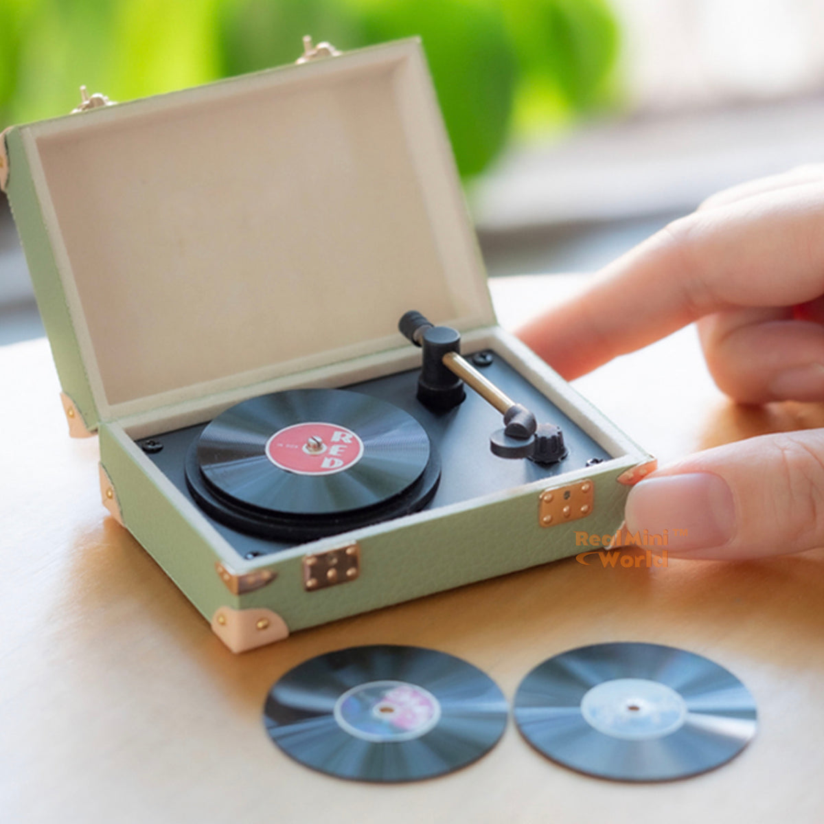 Miniature Retro Vinyl Record Players | Dollhouse Miniature Shop – Real ...
