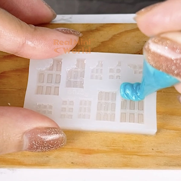Miniature Chocolate Mould | Easy Bake Tiny Baking Shop