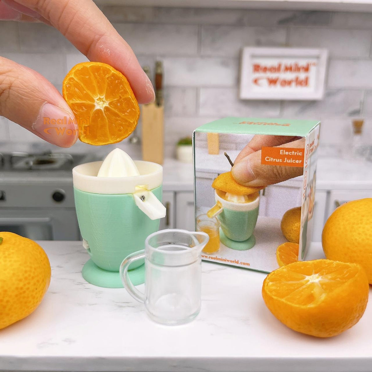 Miniature REAL Electric Citrus Squeezer (Mint) | Mini Cooking Shop ...