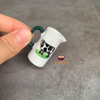 Miniature ceramic milk jug : real mini cooking