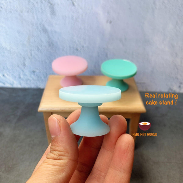 Miniature Real rotating cake decorating turntables stands : mini tiny baking