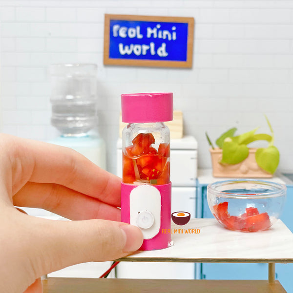 Mini Real Working Juicer blender: blend real mini food (Barbie Pink)