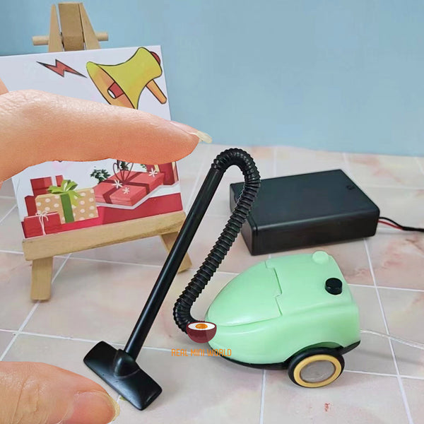 Miniature REAL Vacuum Cleaner green