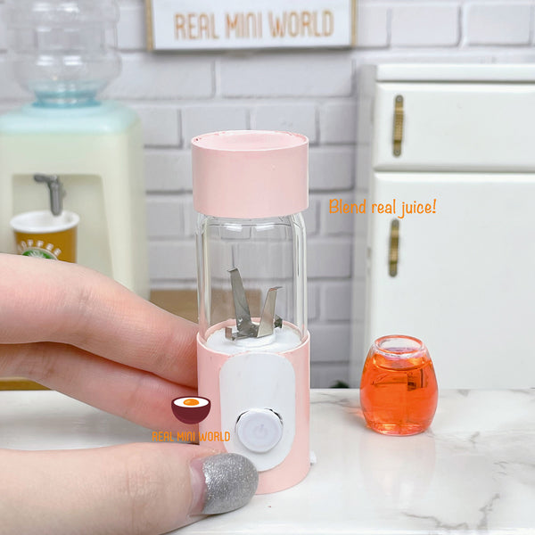 Miniature real juicer blender pastel pink : make real mini juice Mini Blendjet pink